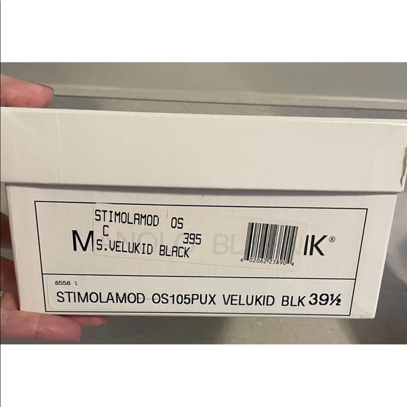 AUTHENTIC WOMENS MANOLO BLAHNIK BLACK SUEDE SHOES, HEELS, SIZE 39.5 - Picture 8 of 10